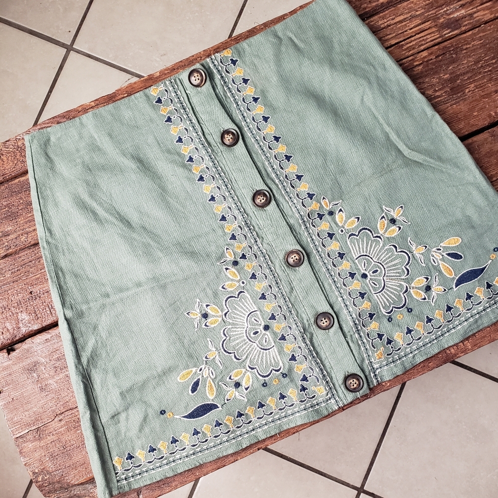 Boho Embroidered Green Mini Skirt with Button Detail Size L